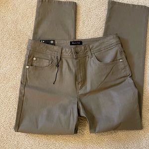 New with tags. Massimo Dutti pants.